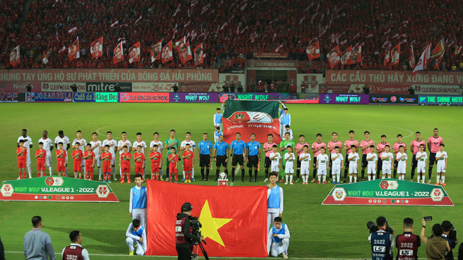 Bóng đá Việt Nam hôm nay: 2 CLB V-League bị xử phạt - Ảnh 1.