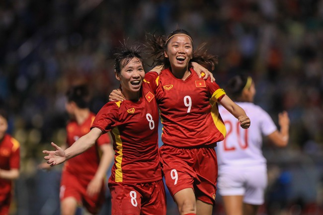 ĐT nữ Việt Nam thăng hạng trên BXH của FIFA (Ảnh: Hoàng Linh)