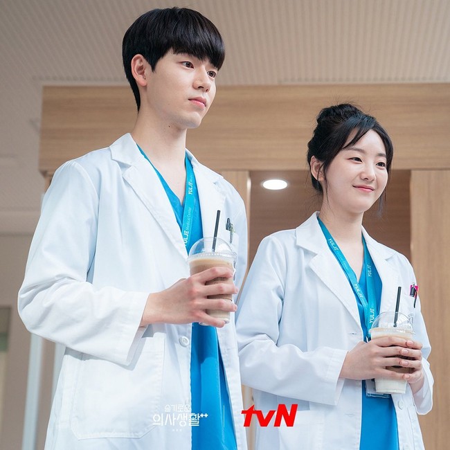 Cho Yi Hyun trong Hospital Playlist