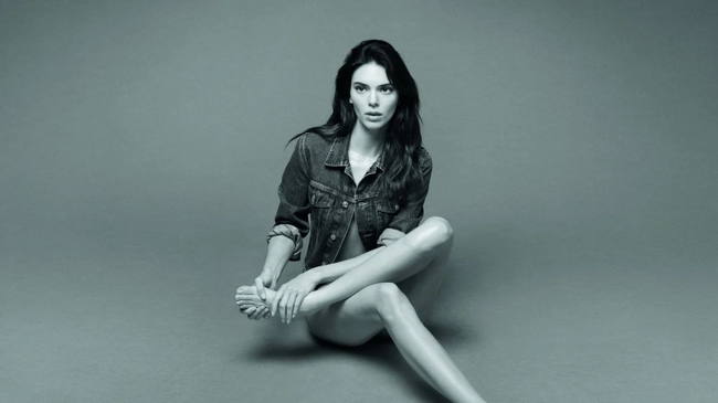 Jennie Blackpink hút hồn trong chiến dịch quảng cáo Calvin Klein mới - Ảnh 7.