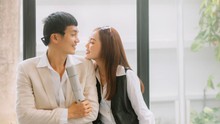 'Tắc kè hoa' Quang Tuấn: Sự nghiệp thăng hoa, hôn nhân viên mãn