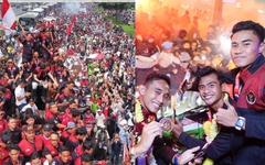 U22 Indonesia ăn mừng HCV SEA Games như Argentina vô địch World Cup, được biển người chào đón làm tắc đường 2 tiếng 