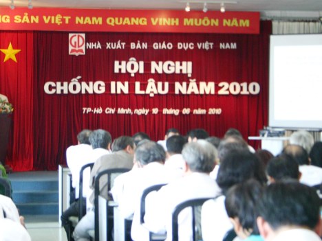 Nên lập Hiệp hội chống sách lậu 