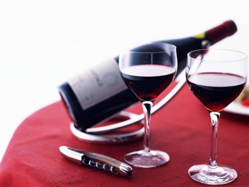 Uống rượu vang đỏ để sống lâu và khoẻ mạnh hơn