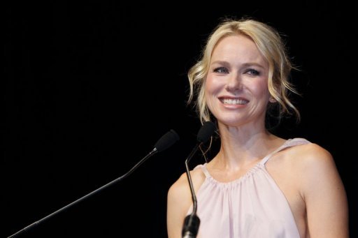 Naomi Watts hóa thân thành Công nương Diana 