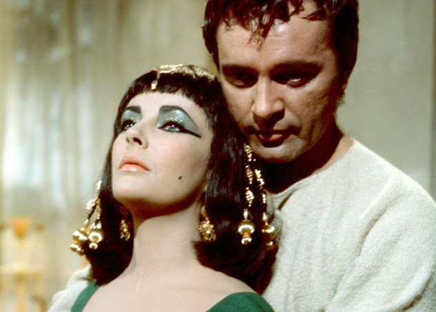 Richard Burton & Liz Taylor: Chuyện tình bất hủ nhờ 'Cleopatra'