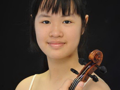 Tài năng violin Phương Nhi 'tái ngộ' Hòa nhạc Toyota