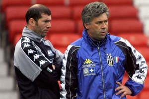 Ancelotti và Zidane ở Juventus