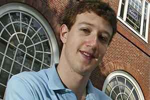 Mark Zuckerberg tại Đại học Harvard vào năm 2004, ba tháng sau khi giới thiệu mạng Facebook