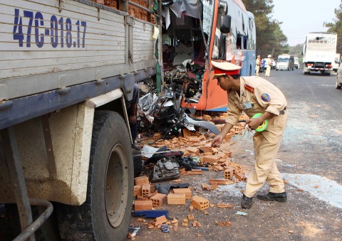   Đắk Lắk: Tai nạn giao thông nghiêm trọng làm 2 người tử vong 