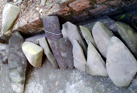 Đàn đá cổ lần đầu tiên phát hiện ở Quảng Bình