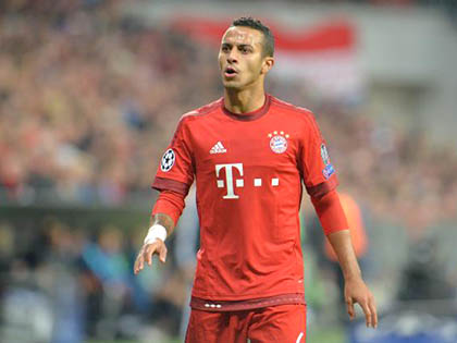 Bayern Munich: Con thoi Thiago, vũ khí không 'nổ' của Pep