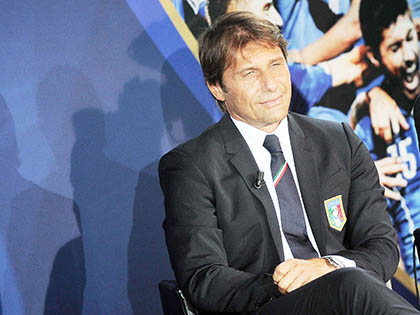 Đội tuyển Italy: Trời xanh Italy quá chật chội với Conte