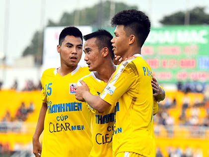 Hà Nội T&T dẫn đầu bảng B VCK U21 QG Báo Thanh Niên – Cúp Clear Men 2015: Không Duy Mạnh, không sao! 