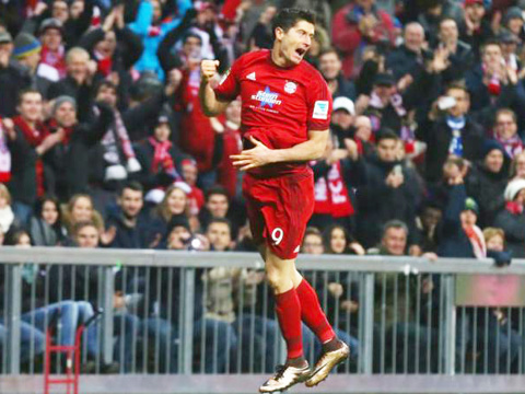 Bayern 2-0 Ingolstadt: Bayern lại bỏ xa Dortmund 8 điểm