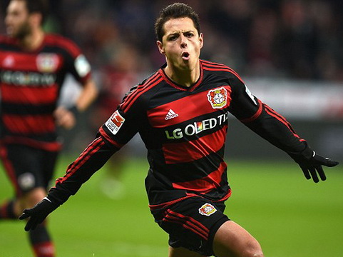 Chicharito lại tỏa sáng, lập hat-trick cho Leverkusen, Van Gaal có tiếc?