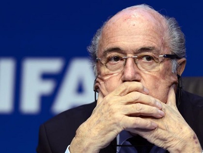 Blatter và Platini nói gì sau khi bị cấm hoạt động bóng đá trong 8 năm?