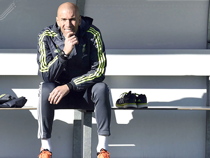 Real Madrid: Zidane xoay xở thế nào với hàng tiền vệ?