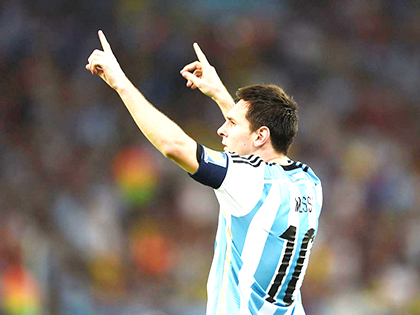 Nhìn từ Quả bóng Vàng 2015: Đừng lo, World Cup không thể ám ảnh Messi!
