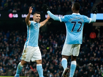 Man City 4-0 Crystal Palace: Aguero lập cú đúp, Man City tạm đứng đầu bảng