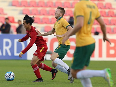 U23 Việt Nam 0-2 U23 Australia: Minh Long xuất sắc, hậu vệ mắc sai lầm
