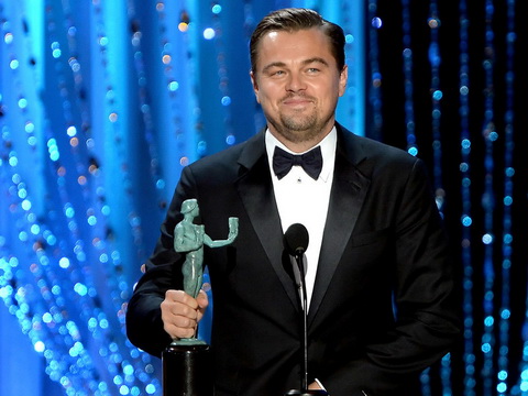 Thắng tiếp giải SAG, Leo DiCaprio gặp 'điềm báo' Oscar