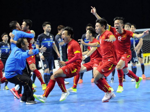 AFC chúc mừng Futsal Việt Nam, HLV Nhật Bản nhận thất bại