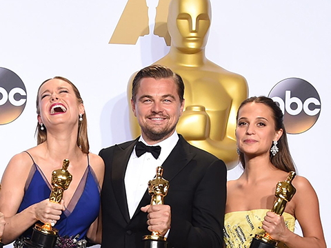 Oscar 2016: Leonardo DiCaprio và Inarritu chiến thắng, nhưng The Revenant để thua Spotlight