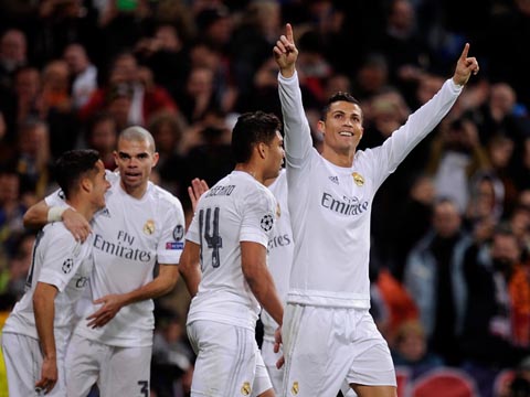 ĐIỂM NHẤN Real Madrid 2-0 Roma: Ronaldo, James Rodriguez và dấu ấn ngôi sao