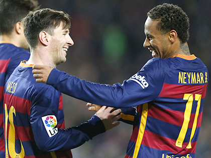 Hàng công Barca: Neymar còn phải học Messi rất nhiều