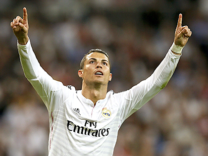 Cristiano Ronaldo: Người luôn biết cách 'hành hạ' Man City
