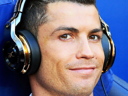 Cristiano Ronaldo ủng hộ ZIdane tiếp tục dẫn dắt Real Madrid