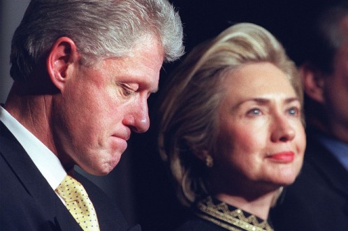 Đặc vụ Nhà Trắng sợ hãi tính cách 'hai mặt' của bà Hillary Clinton