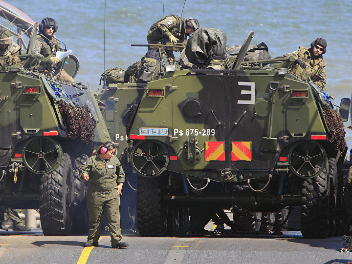 NATO bố trí quân đội áp sát, cách đất Nga 100 km