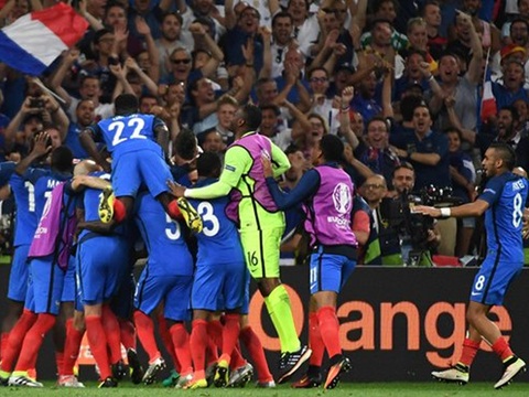 Báo chí thế giới nói gì về chiến thắng lịch sử của Pháp trước Đức ở EURO 2016?
