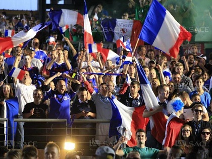Người dân Pháp tin đội tuyển sẽ vô địch