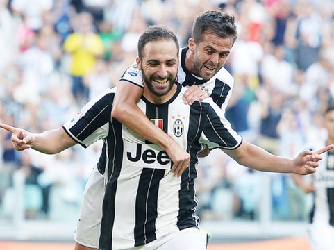 Juventus 3-1 Sassuolo: Một mình Higuain ‘90 triệu’ chấp tất!