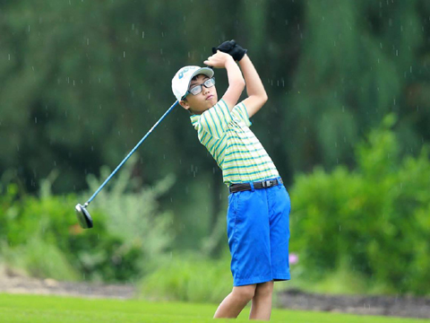 FLC Golf Championships 2016: Bất ngờ từ gôn thủ thiếu niên 