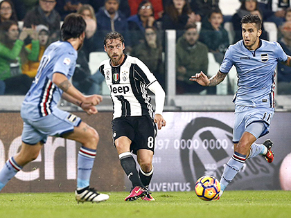 Marchisio, Chiellini trở lại, Juve như hổ chắp cánh