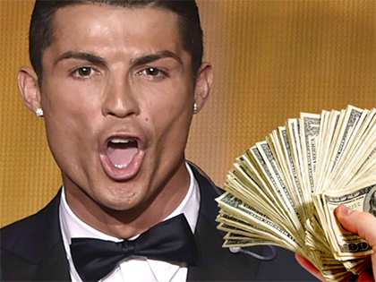 Ronaldo đang mê tiền hơn bàn thắng?