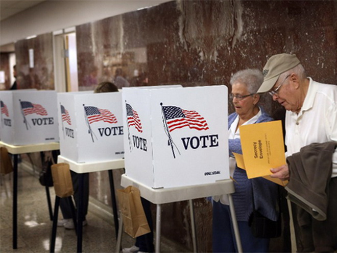 Tình báo Mỹ lo 'Sói đơn độc' tấn công các điểm bỏ phiếu