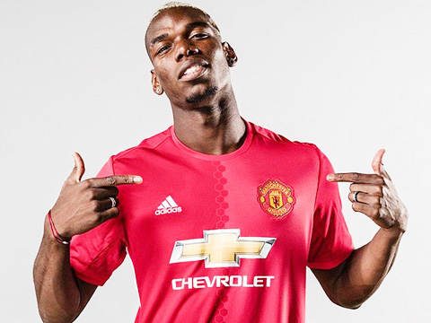 Man United và Pogba: Khi Giá trị thương hiệu quan trọng hơn việc bán áo