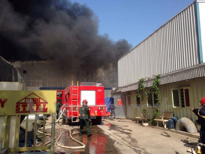 Thông tin mới nhất về hậu quả vụ cháy kho gỗ ở Ngọc Hồi, Hà Nội