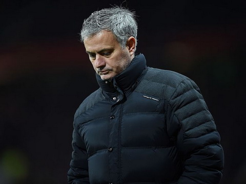 Mourinho thừa nhận Man United có điểm yếu lớn sau trận hòa Liverpool