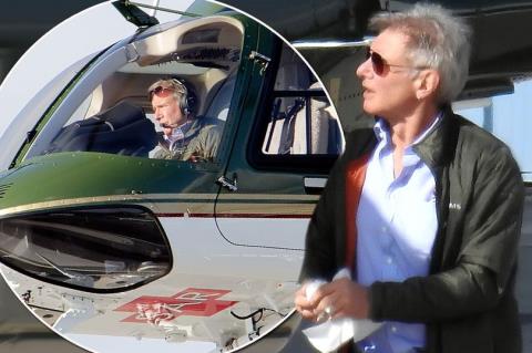 'Quáng gà', Harrison Ford cưỡi trực thăng đáp xuống... đường 'taxiway'