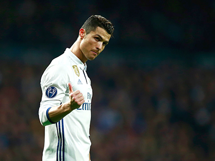 Real Madrid: Đừng tin Ronaldo nghĩa hiệp trên sân cỏ