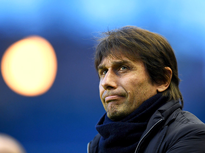 Vì sao Chelsea quyết 'trói' bằng được Conte?