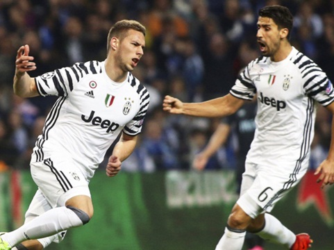  Porto 0-2 Juventus: Dự bị lập công, Juve đặt một chân vào Tứ kết Champions League