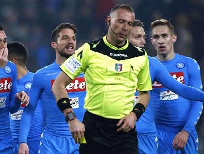 Napoli tố Juve được hưởng 2 quả penalty 'nhục nhã, làm hỏng bóng đá Italy'