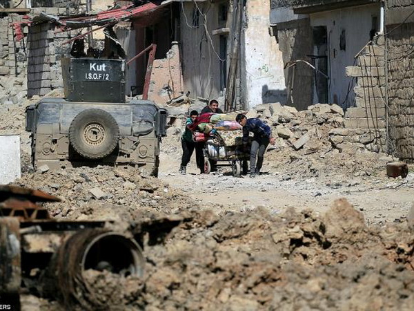 IS chết như ngả rạ trên đường phố Mosul